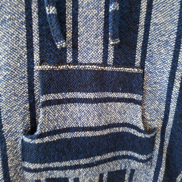 Artesanias Mickey Mexican Baja Poncho Hoodie Surfer Skater Drug Rug Pullover L - Picture 3 of 8